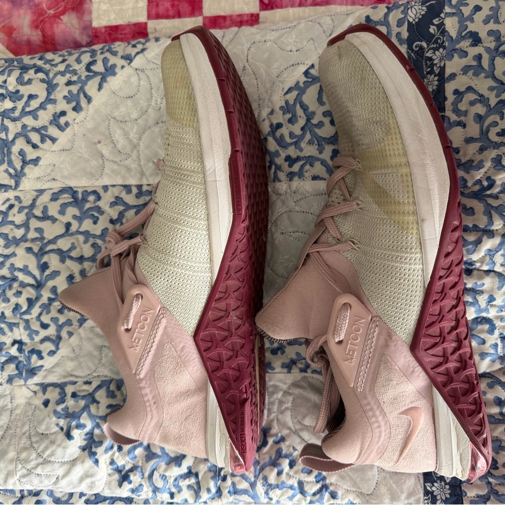 Nike Metcon Women’s Pink and Maroon Training Sneakers